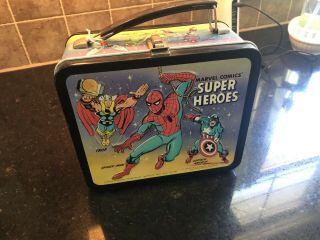 Vintage 1976 Marvel Heroes Lunchbox W/ Thermos