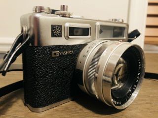 Vintage Yashica Electro 35 Gsn Rangefinder 45mm Film Camera Color Lens W Case