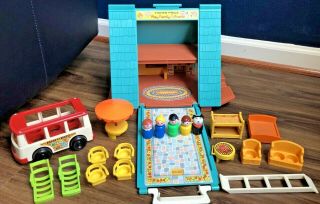 Vintage Fisher Price Little People A Frame House Loaded Accessories 990