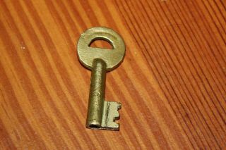 Vintage U.  S.  Navy Solid Brass Lock with Key Four Levers 4