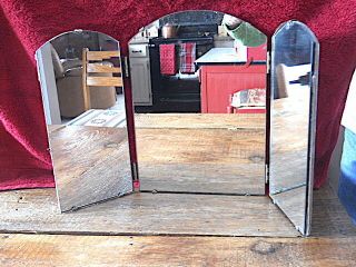Vintage Conroy - Prugh Tri - Fold Vanity Mirror