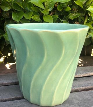 Vintage Bauer Pottery Light Green Swirl Pot 7 Plant Planter Mcm Cali Pottery