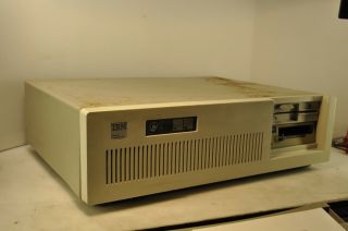 Vintage 1984 Ibm 5170 Personal Desktop Computer At Pc Floppy Disk Hard Drive Usa