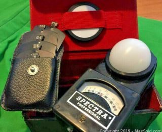 Vintage Spectra Professional Light Meter Kit