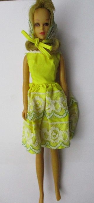 Vintage Barbie Francie 1965 Mattel