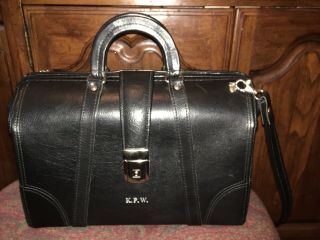 Professional Case Inc.  Leather Dr.  Bag Model S - 75213dx Black.