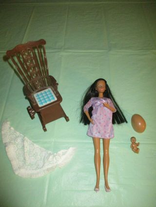 Happy Family Aa Pregnant Midge W/ Baby & Belly Vintage Musical Rocking Rocker