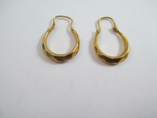 Lovely Vintage Top Quality Hallmarked 9ct Gold Hoop Earrings.  1.  2g
