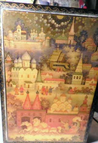 Vintage Russian Lacquer Box Signed Painted Sleigh Village Scene Exquiste Detail