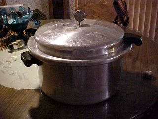 Vintage Mirro 12 Quart Pressure Canner And Cooker M - 0312 Made In Usa