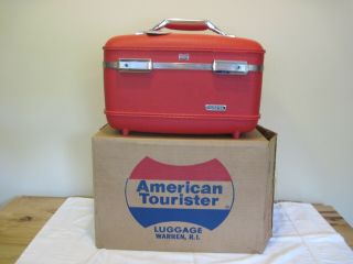 Vintage American Tourister Red Train Make Up Case W/tray & Mirror & Box
