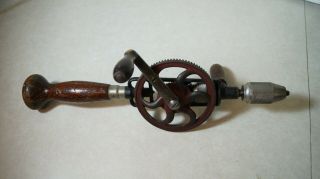 Vintage Millers Falls No.  980 2 Speed Hand Drill Egg Beater