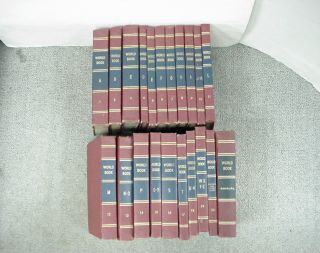 Vintage The World Book Encyclopedia 1960 20 Volume Set W/1961 Annual Supplement