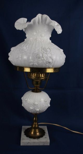 Vintage Fenton White Milk Glass Cabbage Rose Ruffled Table Desk Lamp Light
