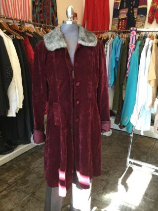 Burgundy Velvet Vintage Long Coat Trench Faux Fur Lining Sz L Burning Man