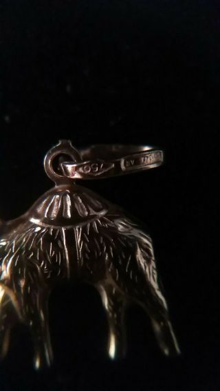 18k Gold CAMEL Charm Designer Pendant Vintage AREZZO,  ITALY 750 3