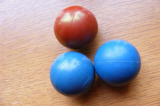3 Vintage Wham - O Balls 1965 Red & Blue 1 15/16 "