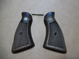 Vtg Smith & Wesson S&w Wood N Frame Checkered Grips 151982 Flat/square Bottom