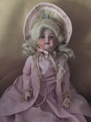 Antique French Doll Sfbj 60 Paris 1,  Jumeau 19” Body & Dress