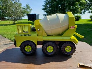 Vintage Mighty Tonka Ready Mixer Cement Truck Lime Green Metal Pressed Steel