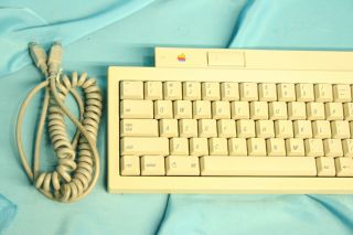 Apple Keyboard II M0487 Macintosh,  Apple Desktop Bus Mouse G5431 - VINTAGE 3
