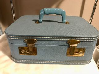 Vintage Mid Century Art Deco Blue Vanity Make Up Over Night Train Case Luggage