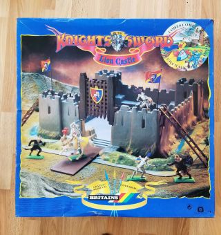 Vintage Britains Knights Of The Sword Lion Castle Playset W/ Box Deetail Knights