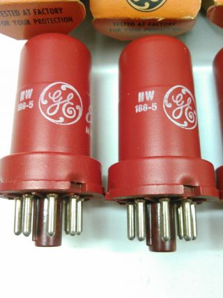 (5) Vintage RCA GE 5693 Vacuum Tubes NOS NIB Red Cans Matched Codes 1967 USA 2