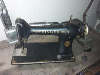 Vintage Singer Model 101 Electric Sewing Machine Not