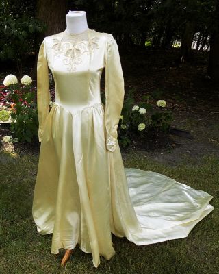 Vintage 40s 50s Satin Wedding Dress Lace Inserts B36