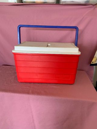 Vintage Igloo Picnic Basket Cooler Red White & Blue 1