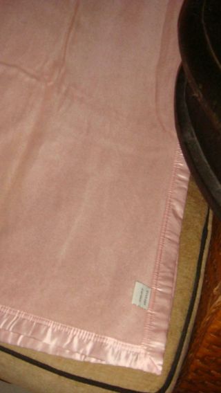 Vintage Garden Silk Blend Lovely Solid Pink Throw Blanket Satin Trim 50x62 2