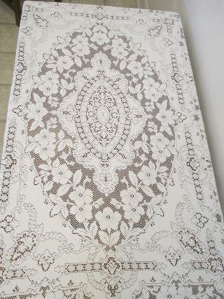 Vintage Quaker Lace Tablecloth Tag 4190 Antique White Floral 86 X 64 Rectangle