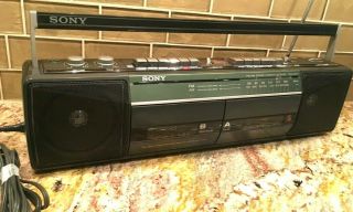 Vintage Sony Cfs - W301 Am Fm Radio Dual Cassette Boombox 21 " & Great