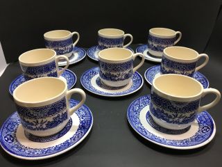 Vintage Set Of 8 1950`s Blue Willow Tea Cups & Saucers Made In England -