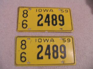 1959 Iowa Vintage Auto License Plates Matching Pair