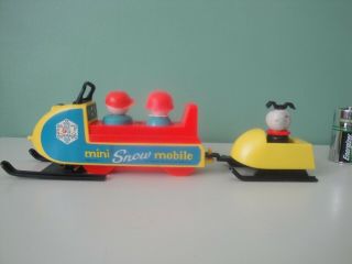 Fisher Price Vintage Little People Play Family Mini Snowmobile 705 2