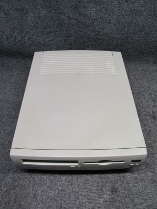 Apple M3076 Macintosh Perfoma 6300CD PowerPC 603e 16MB Vintage Desktop Computer 3