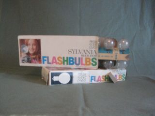 Sylvania Flashbulbs Blue Dot Press 25 Vintage 2 Box Of 12 Bulbs