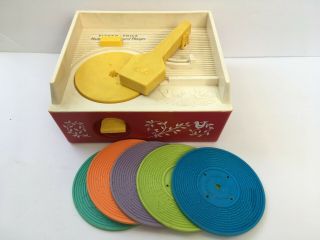 Vintage 1971 Fisher Price Child Music Box Record Player Windup All 5 Records
