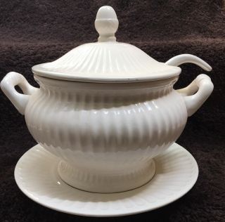 Vintage Large White Ceramic Soup Tureen With Under Plate & Serving Ladle - Japan