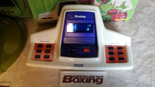 BAMBINO BOXING KNOCK - EM OUT HANDHELD ELECTRONIC VIDEO GAME VINTAGE & SAFARI 2