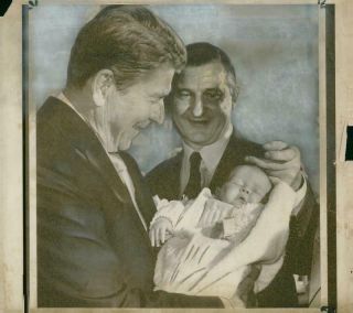 Reagan,  President Visit To Ireland.  - Vintage Photo