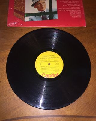 VINTAGE FRANK SINATRA CHRISTMAS LP RECORD ALBUM RARE YELLOW RED CAPITOL SM - 894 4