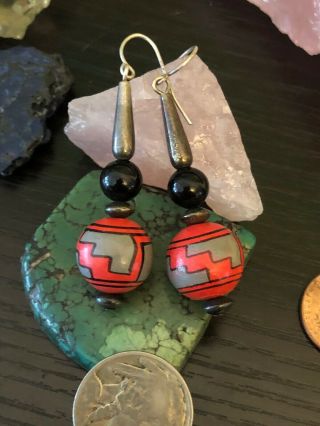 vintage Native American painted Bead onyx Ball Sterling Silver Red Earrings 8 G 6