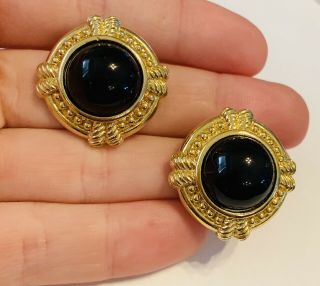 Vintage Black Lucite Cabochon Gold Tone Textured Clip On Earrings 1”