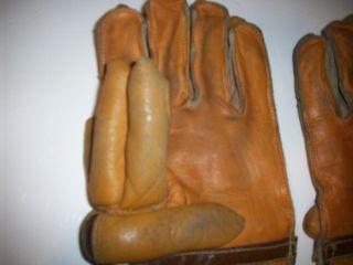 ANTIQUE VINTAGE 1930 ' S LOWE & CAMPBELL ICE HOCKEY GLOVES SPORTING GOODS RARE 7