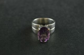 Vintage Sterling Silver Purple Stone Dome Ring - 9g