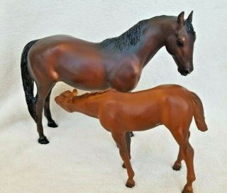 Vintage Breyer Thoroughbred Mare And Foal Gift Set 3155