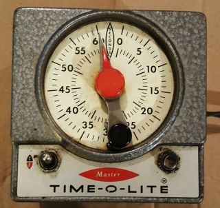 Vintage Time - O - Lite Darkroom Enlarger Timer,  Master Model M - 72,  It